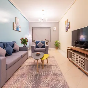 Trinity Homes - Sheikh Zayed Road Near To Financial Center Metro Station Appartement