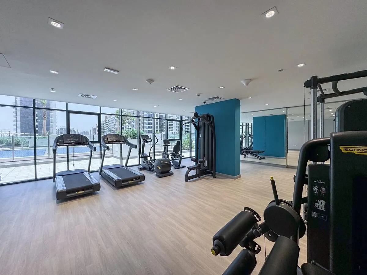 Immaculate Studio Great For 2 In Meydan Dubai Apartment