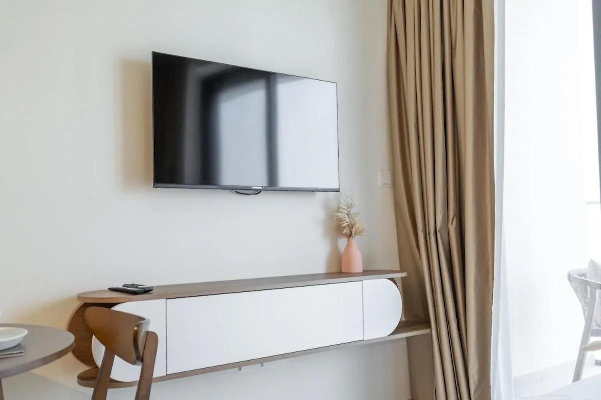 Immaculate Studio Great For 2 In Meydan Dubai United Arab Emirates