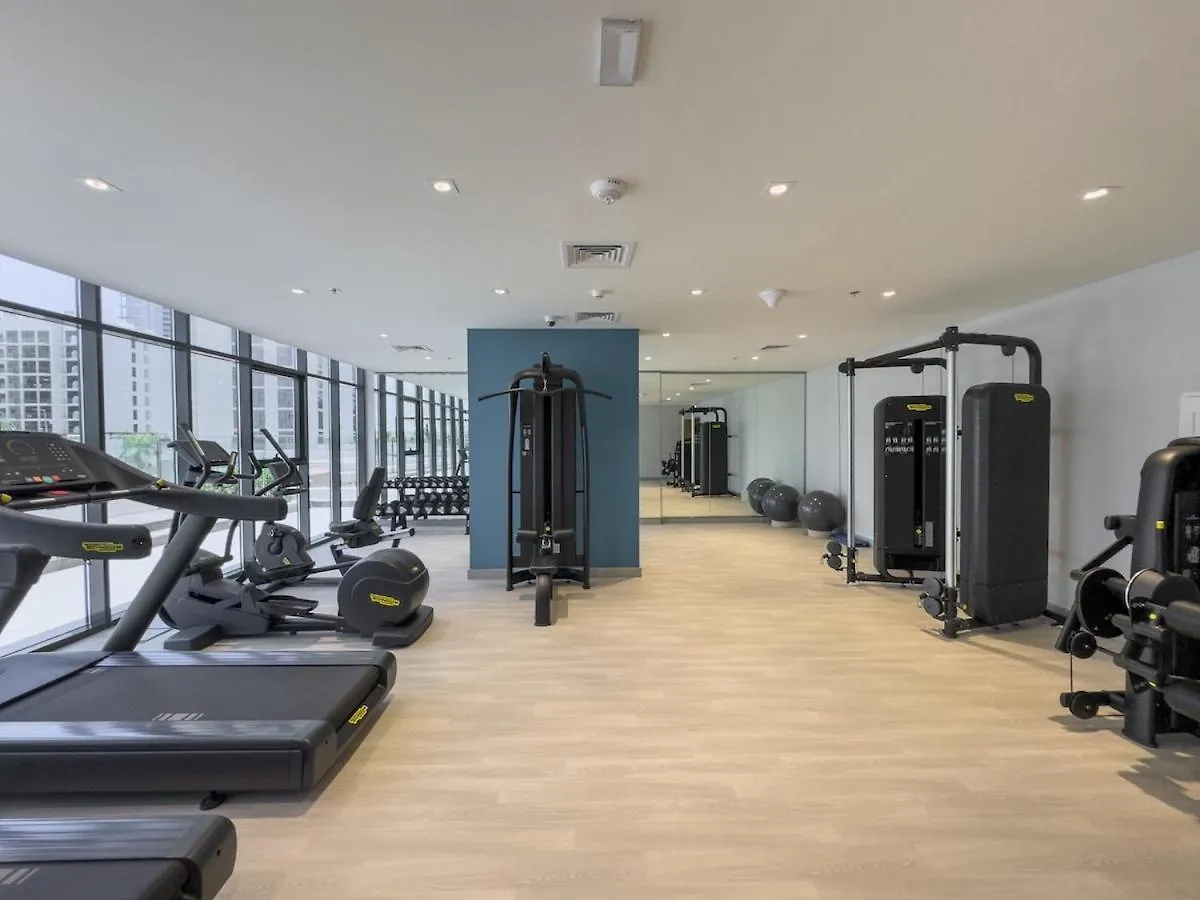 Apartment Immaculate Studio Great For 2 In Meydan Dubai